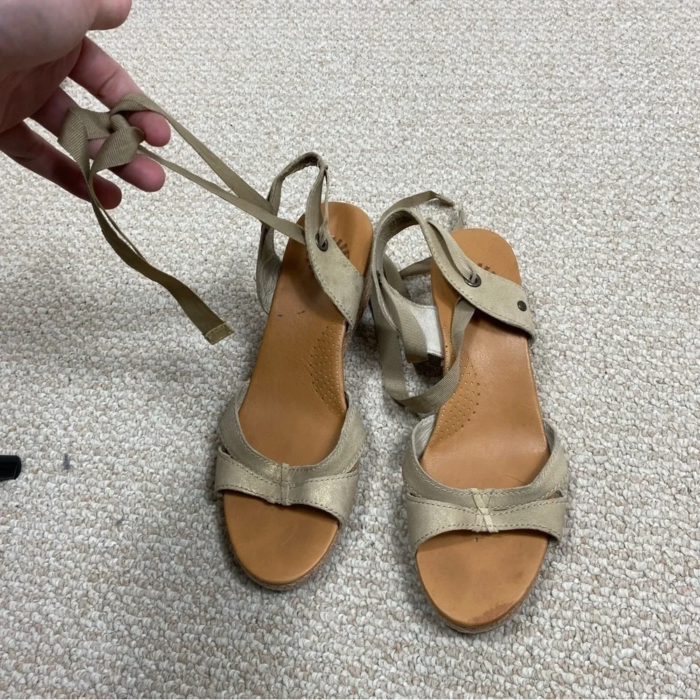 Ugg Tan and Gold Ankle Ribbon Espadrille Wedges